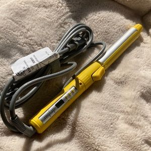 The 3-Day Bender Rotating Curling Iron